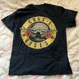 Guns and Roses T Shirt Sizes L
